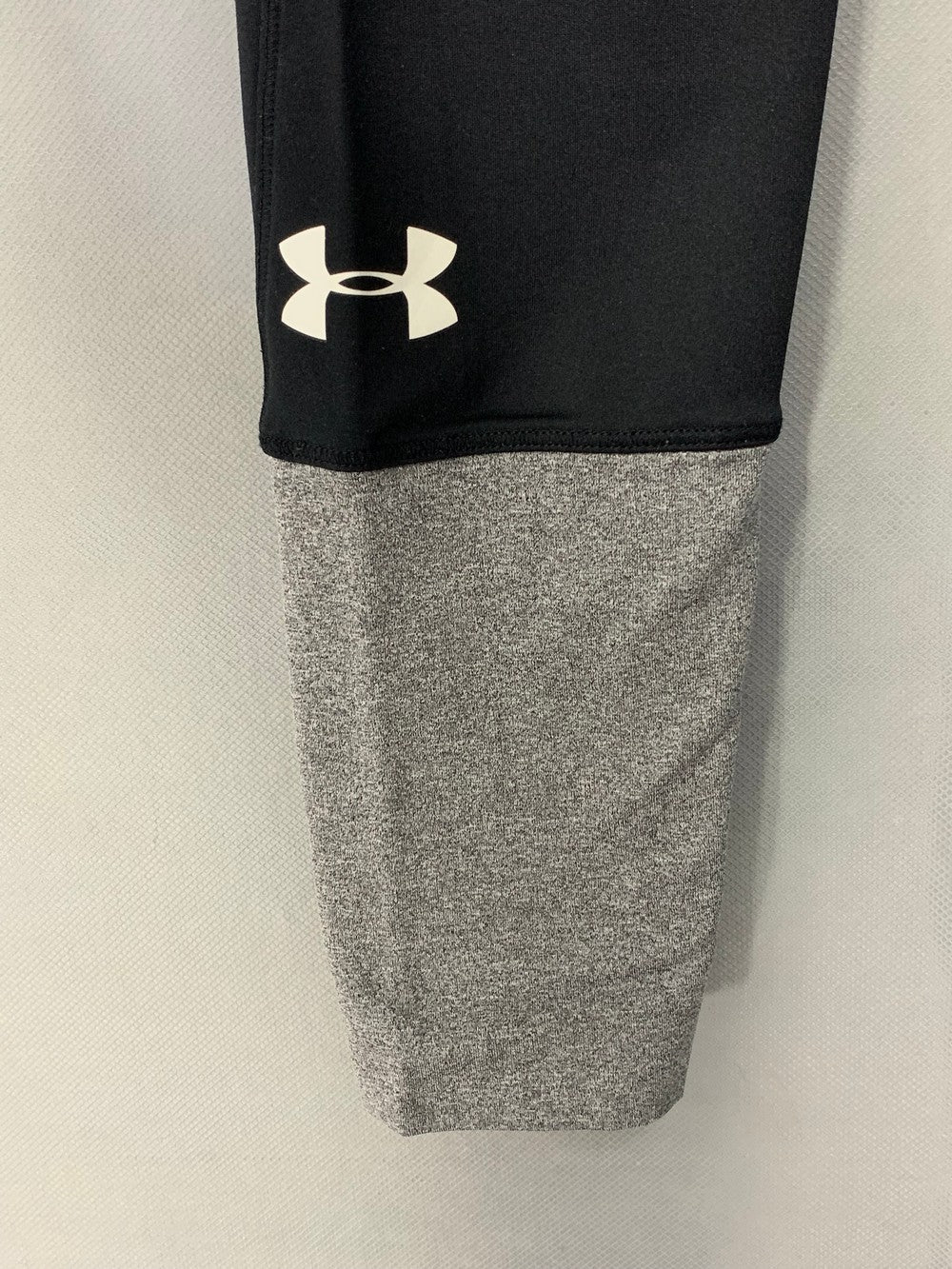Under Armour Branded Original Sports Stretch Gym tights For Women