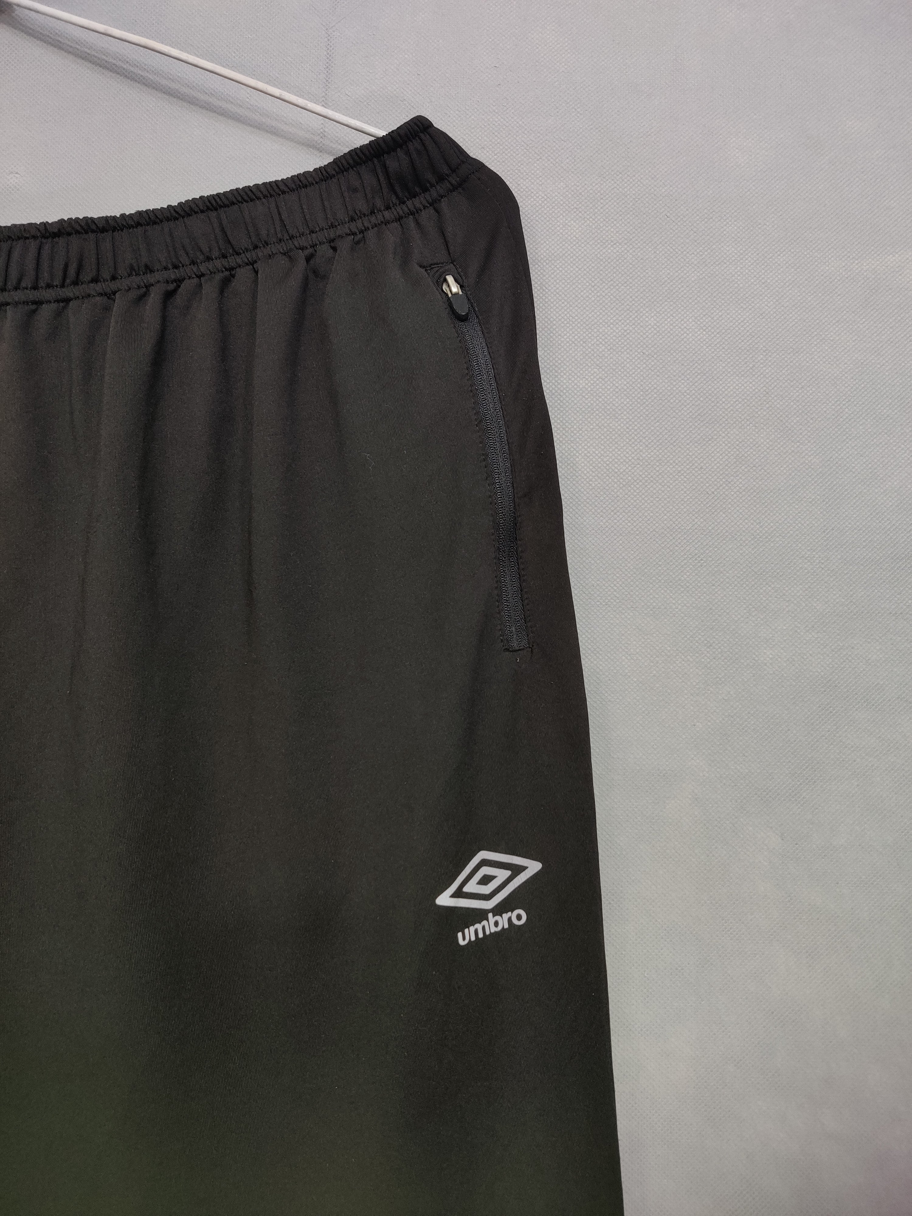 Umbro Branded Original Sports Trouser For Men