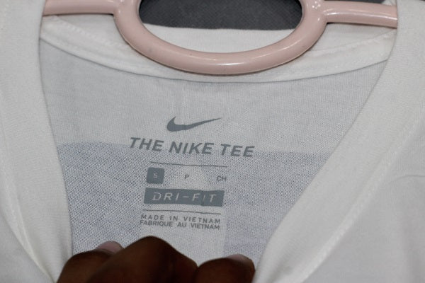 The Nike Tee Dri-Fit Branded Original Cotton T Shirt For Men